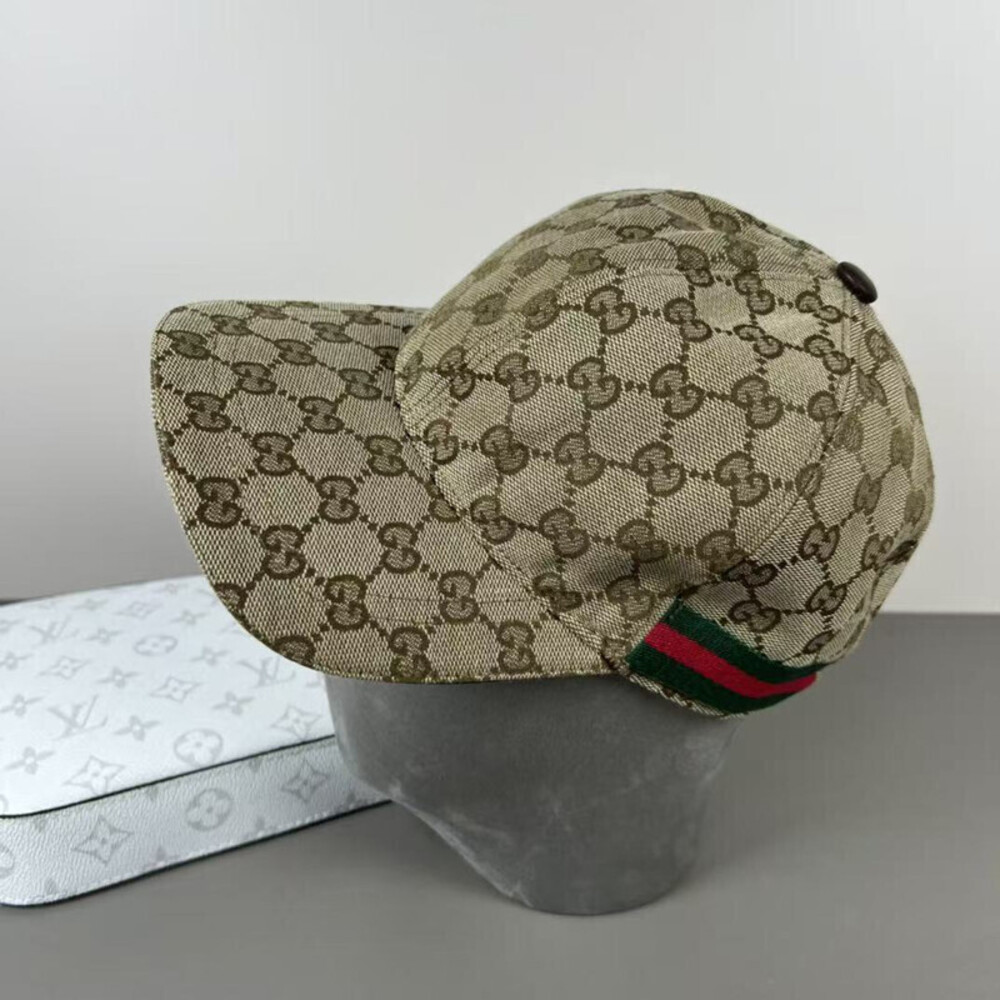 Gucci Men Web Detail GG Baseball Cap